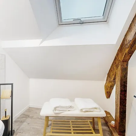 3 Bedroom Cozy In Le Vendin *