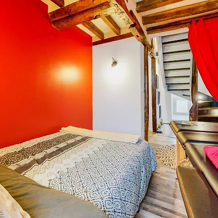 Amazing In Le Vendin 펜션