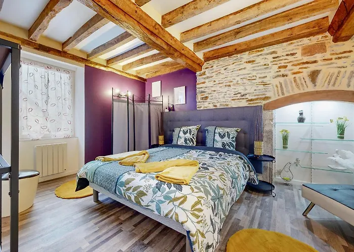 Amazing In Le Vendin Neuilly-le-Vendin